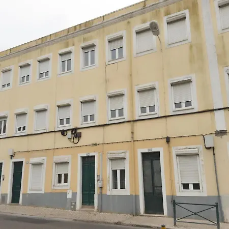 Portucale ! Charming Flat With Terrace * Лиссабон